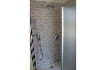 Италия Chata Riva del Garda, Экстерьер